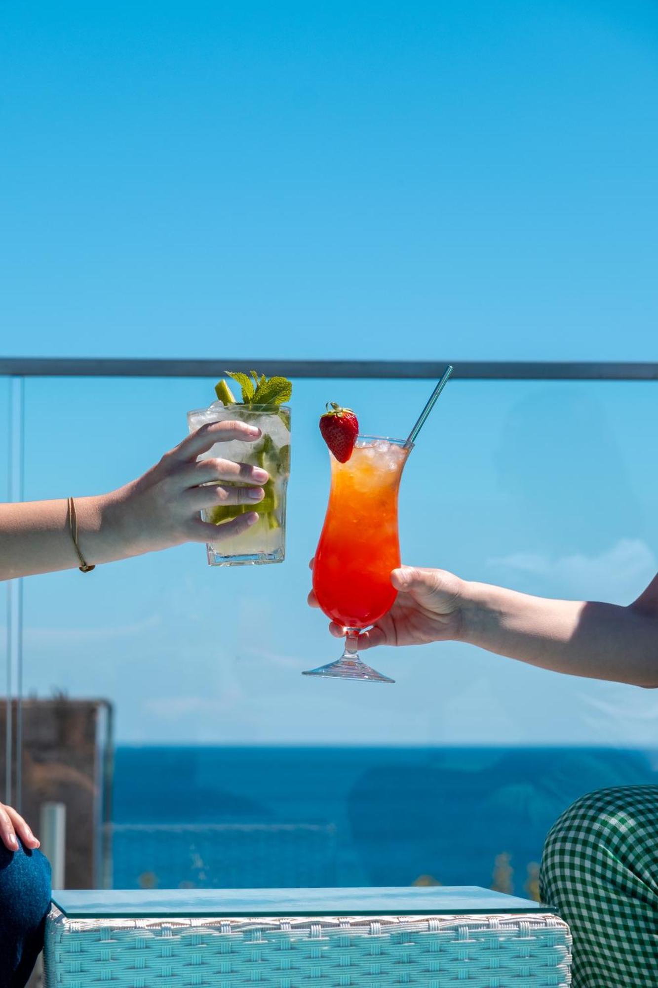Onmood Cala Ratjada - Brunch & Party Hotel Exterior photo