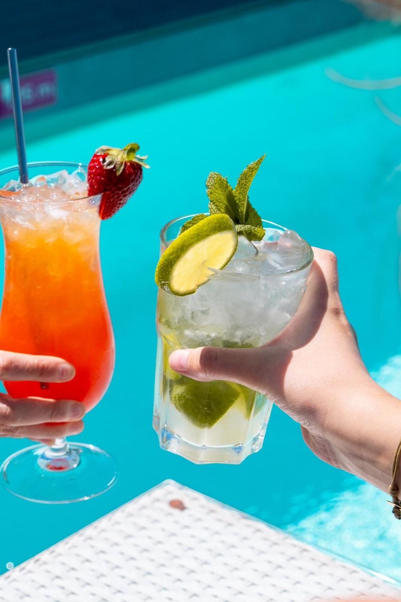 Onmood Cala Ratjada - Brunch & Party Hotel Exterior photo
